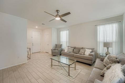 6313 Carriage Pines Drive Del Valle TX 78617