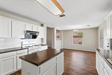 1612 Rossport Bend Leander TX 78641