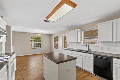 1612 Rossport Bend Leander TX 78641