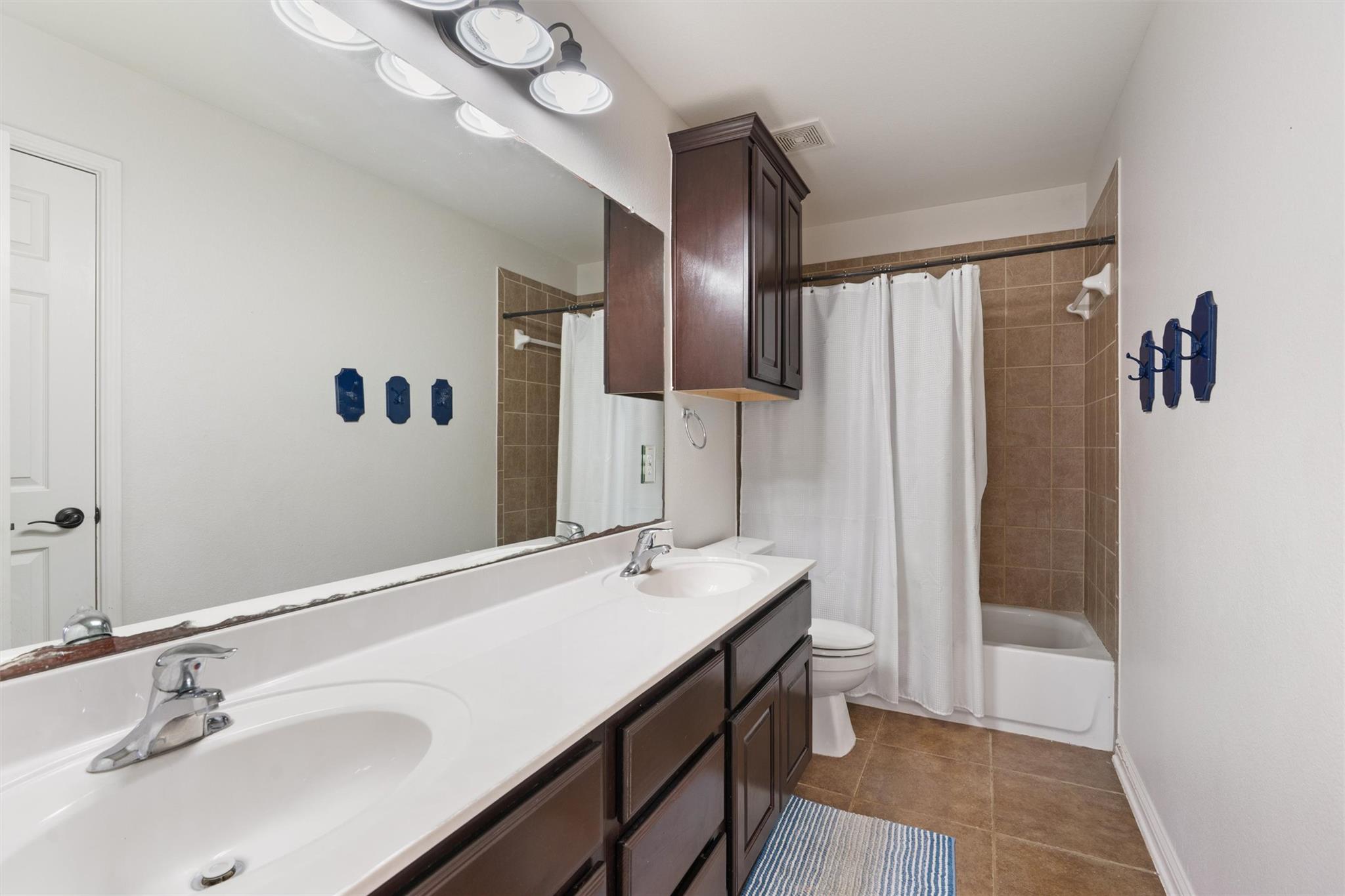 144 Copper Lake Lane Georgetown TX 78628
