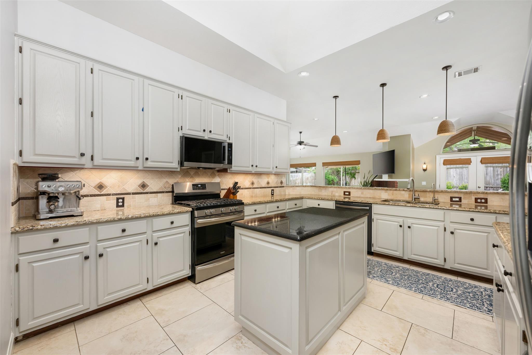 6115 Back Bay Lane Austin TX 78739