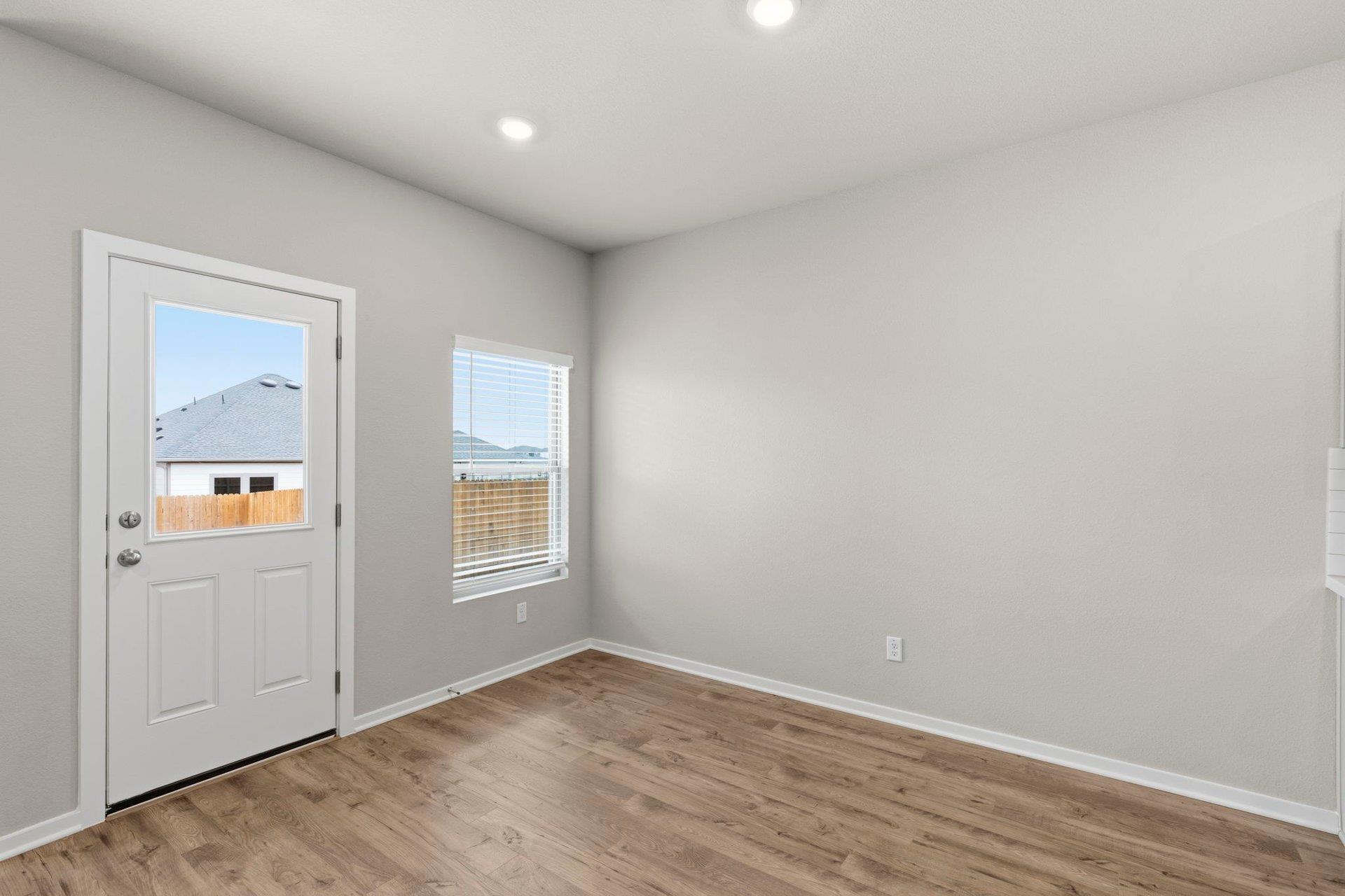 176 Wind Hill Jarrell TX 76537