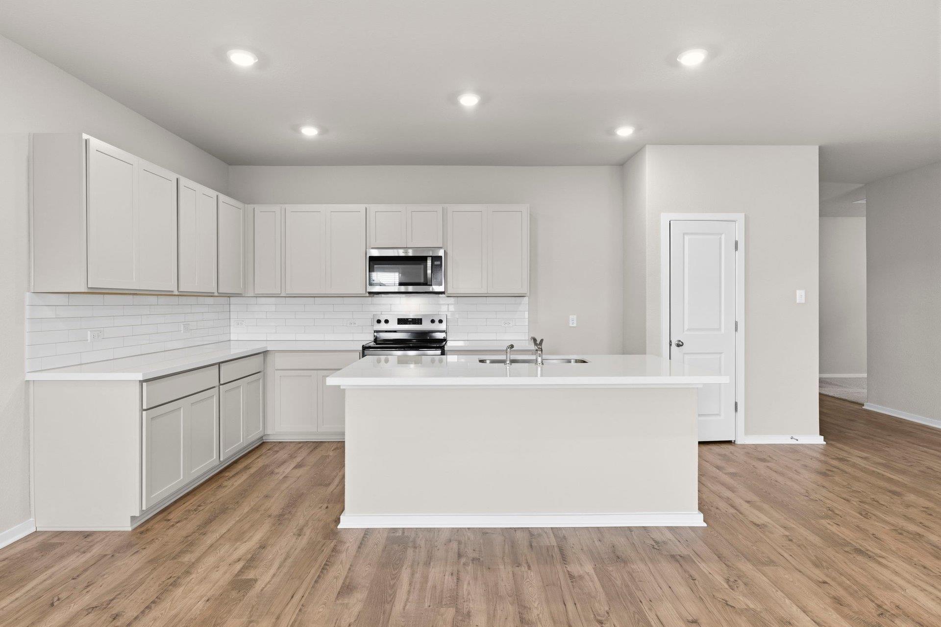 176 Wind Hill Jarrell TX 76537