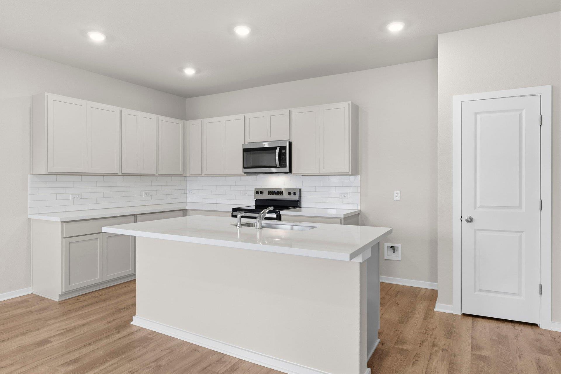 176 Wind Hill Jarrell TX 76537