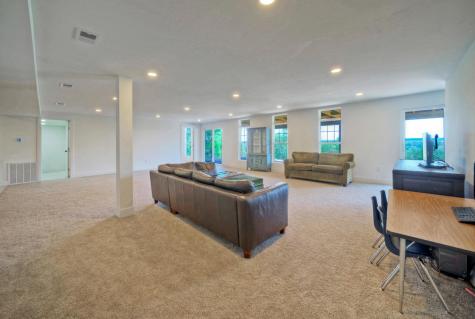 198 Rolling Oak Drive Elgin TX 78621