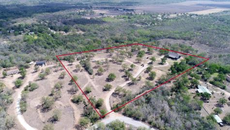 198 Rolling Oak Drive Elgin TX 78621