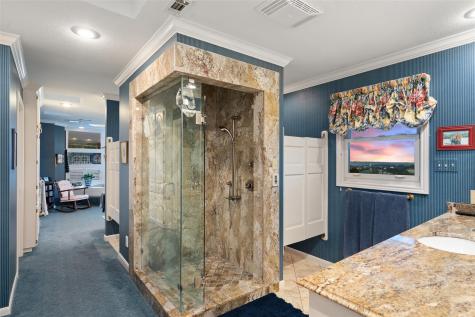12 Hedge Lane Austin TX 78746