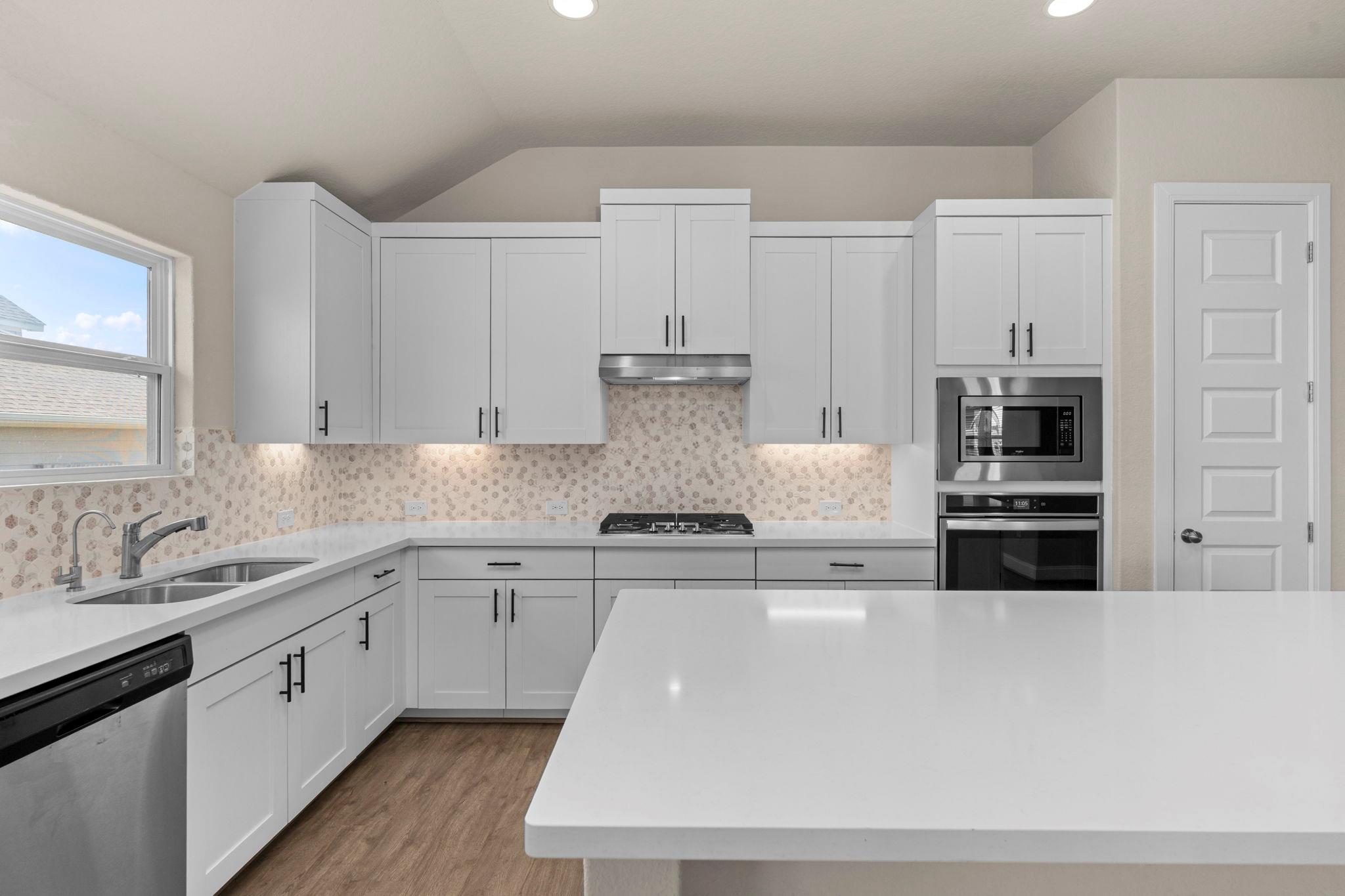 6533 Crockett Cove Schertz TX 78108