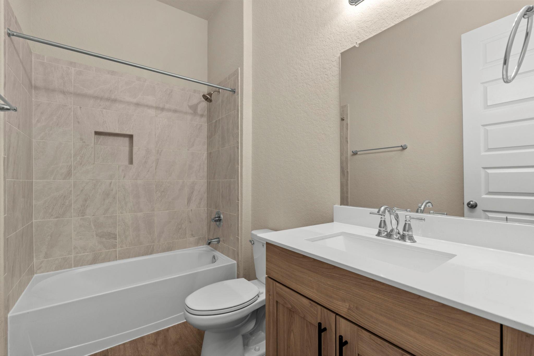 6533 Crockett Cove Schertz TX 78108