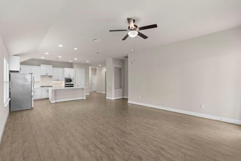 6533 Crockett Cove Schertz TX 78108