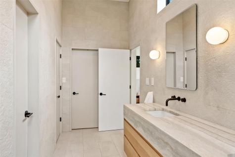 4602 Jinx Avenue Austin TX 78745