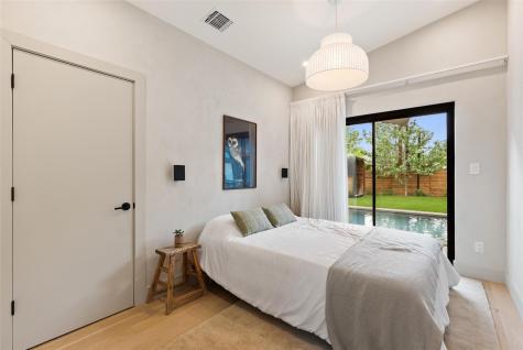 4602 Jinx Avenue Austin TX 78745