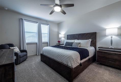 208 Greens Bayou Trail Hutto TX 78634