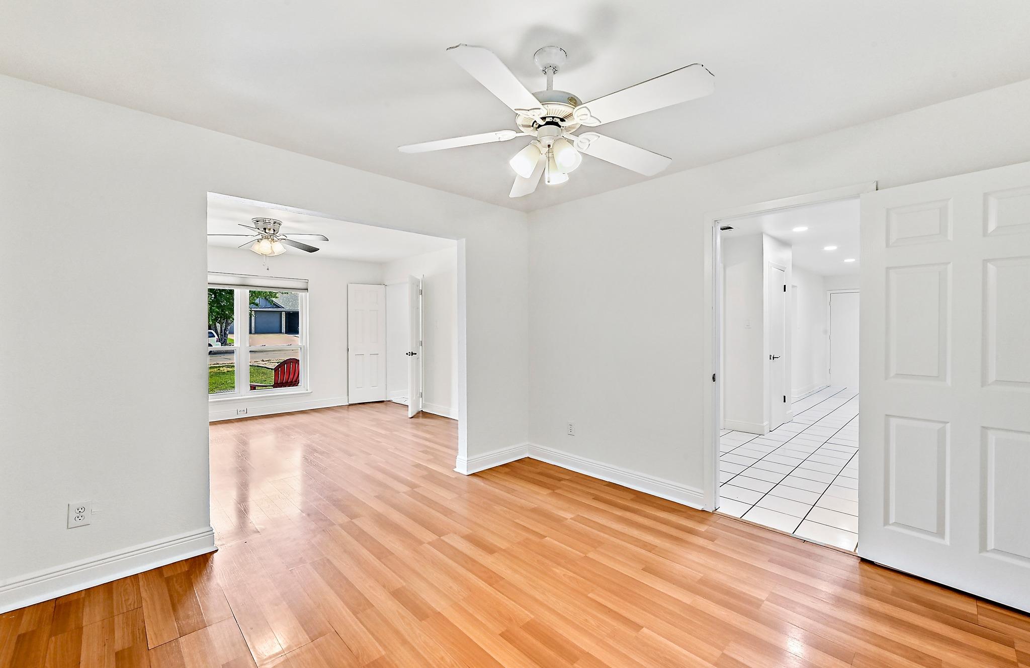 1804 Oakridge Drive Round Rock TX 78681