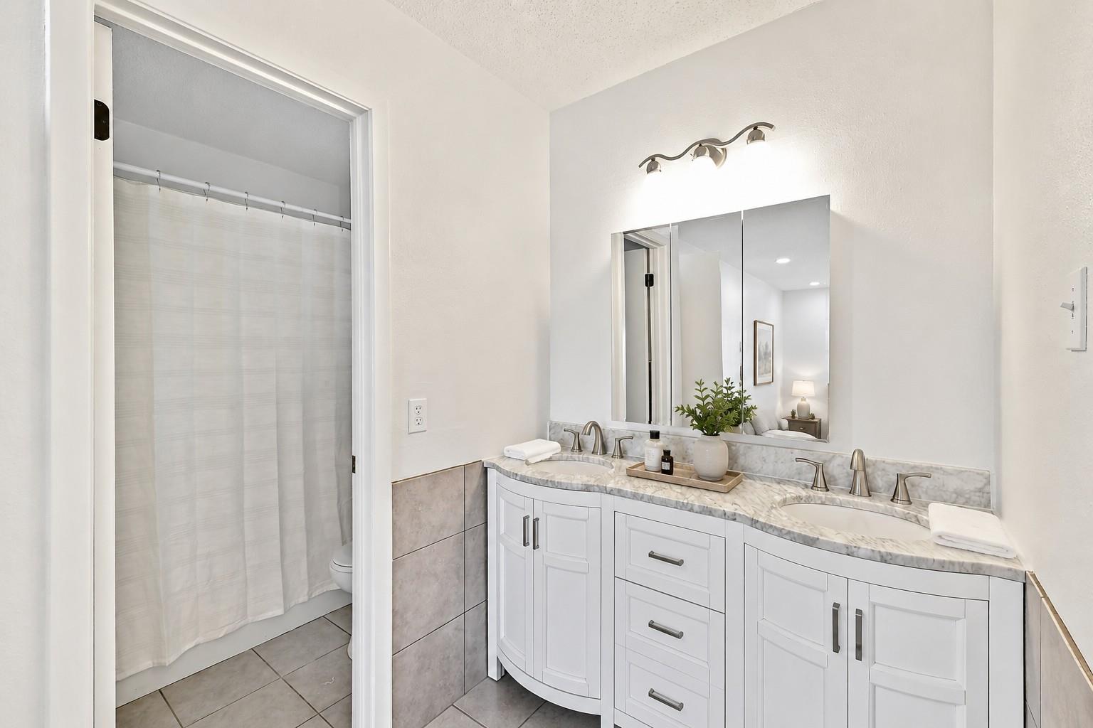 1804 Oakridge Drive Round Rock TX 78681