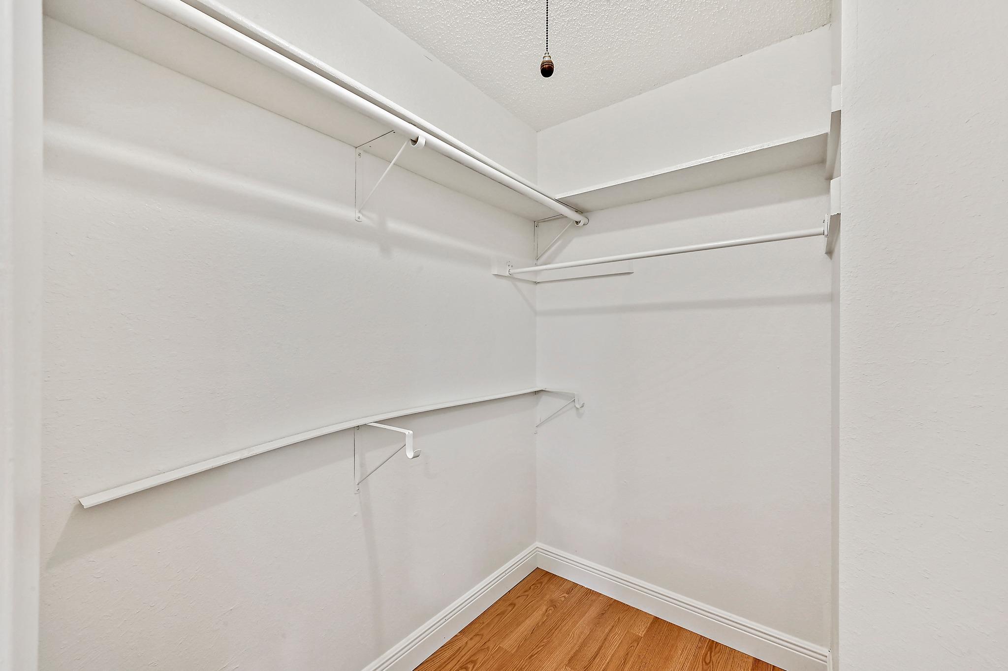 1804 Oakridge Drive Round Rock TX 78681