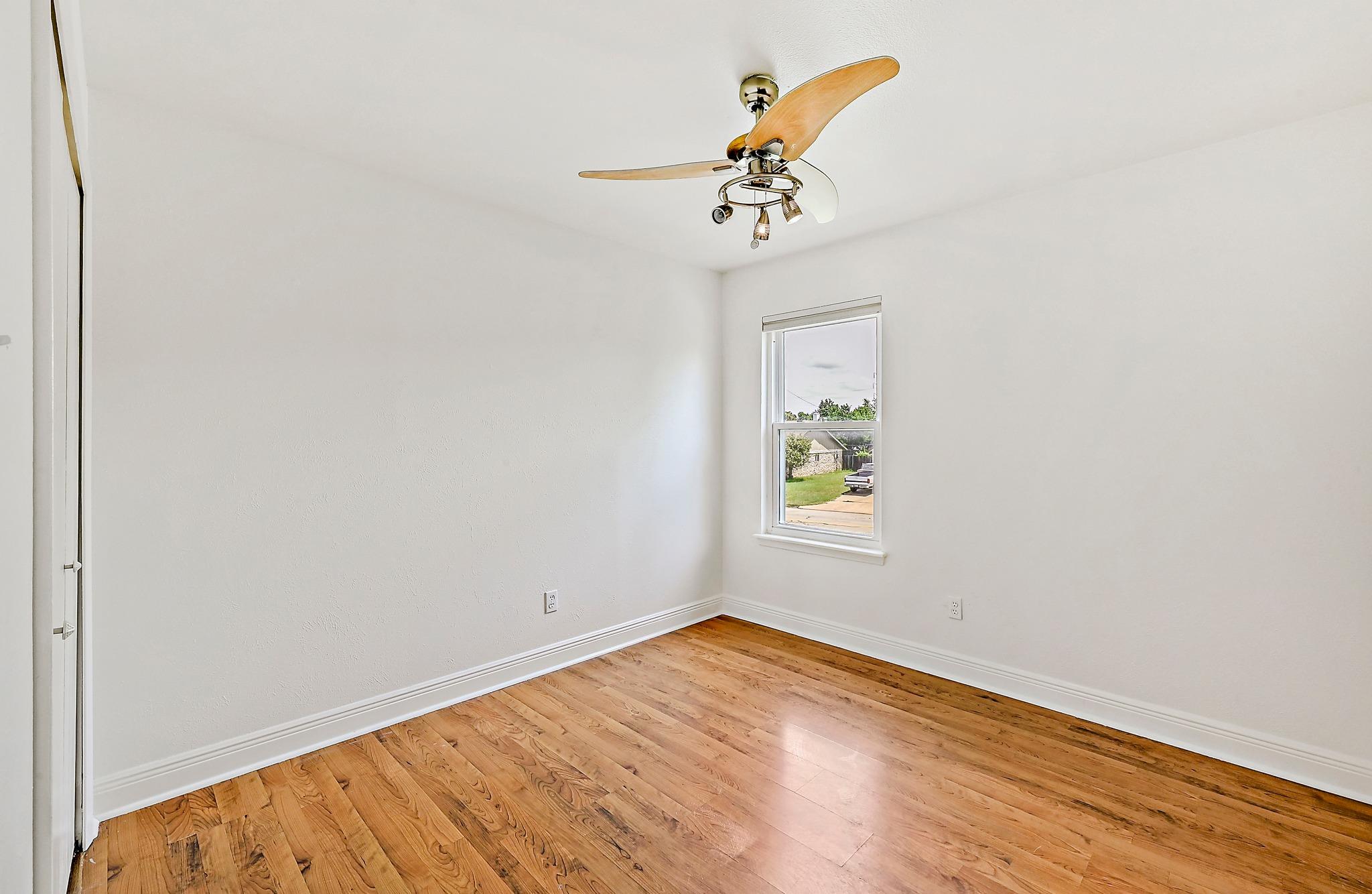 1804 Oakridge Drive Round Rock TX 78681