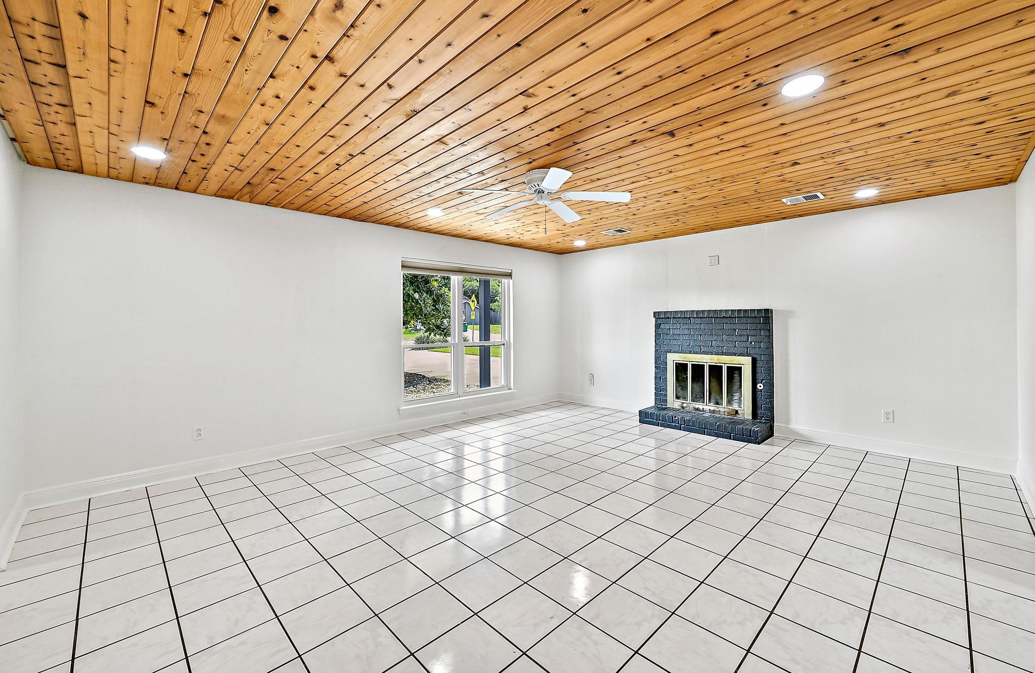 1804 Oakridge Drive Round Rock TX 78681