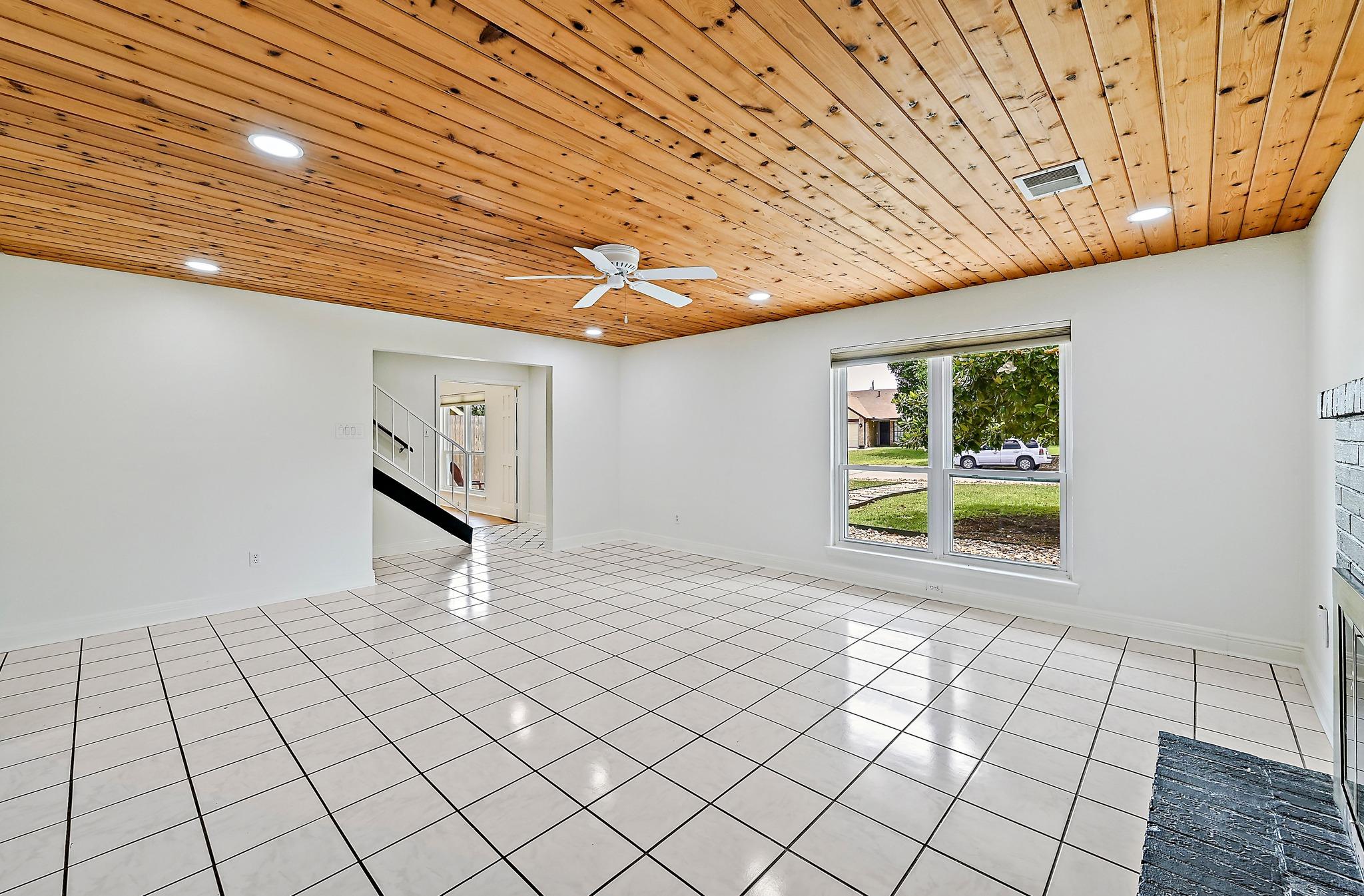 1804 Oakridge Drive Round Rock TX 78681