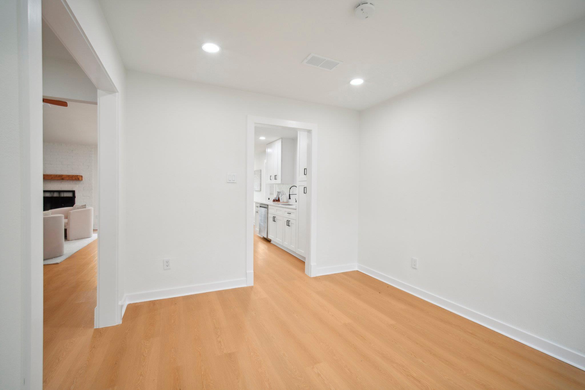 10219 W Rutland Village Austin TX 78758