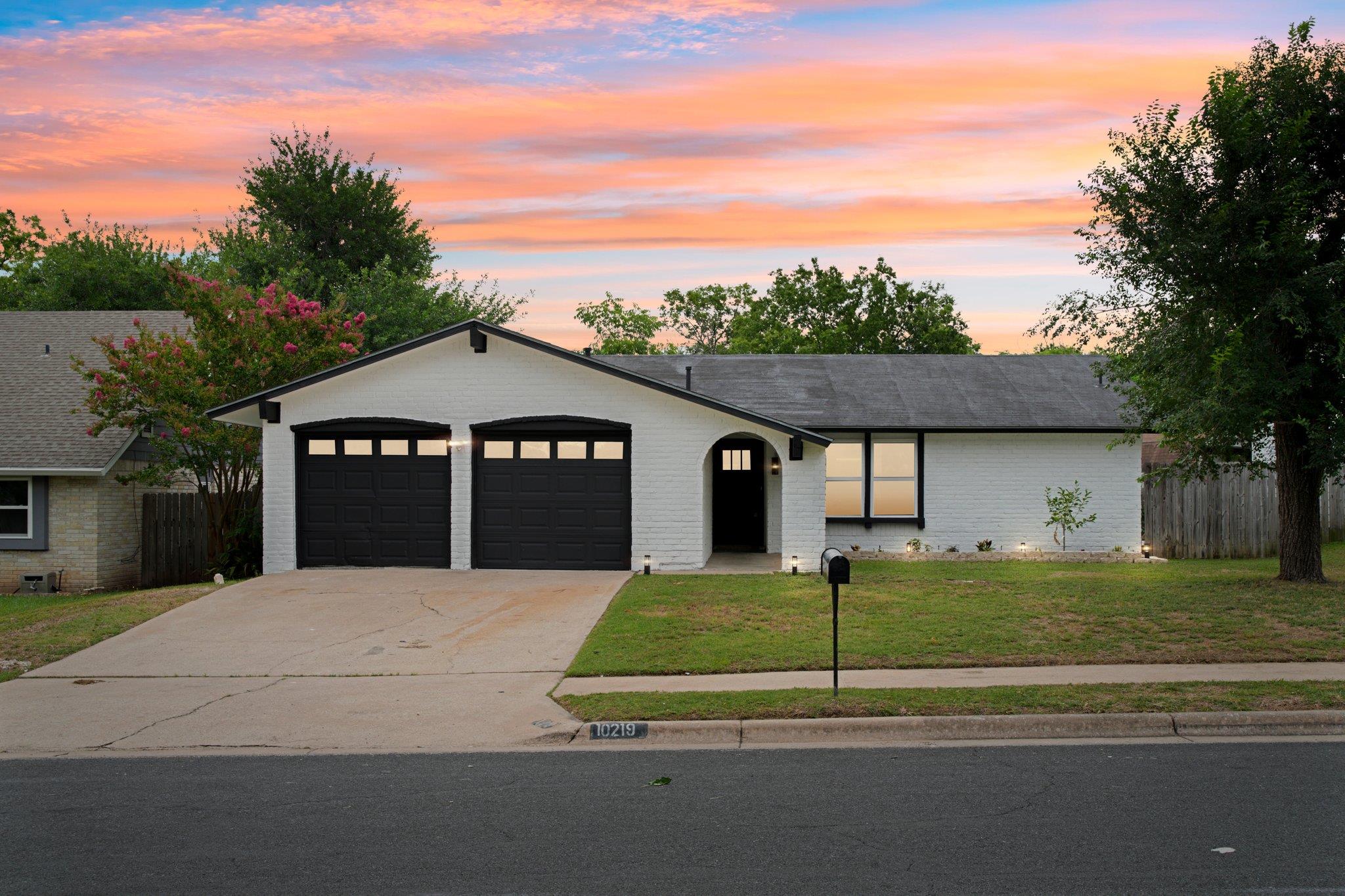 10219 W Rutland Village Austin TX 78758