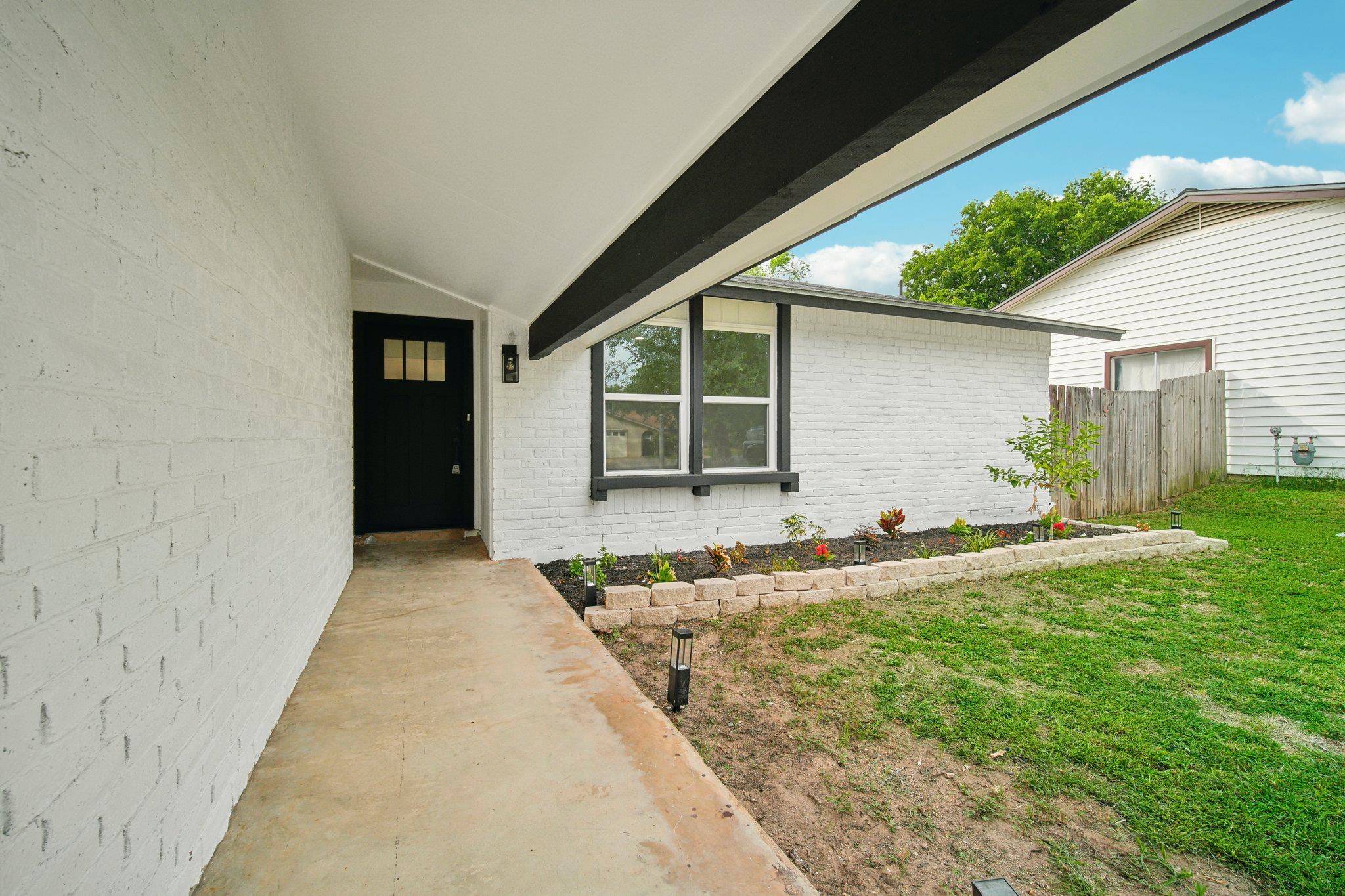 10219 W Rutland Village Austin TX 78758