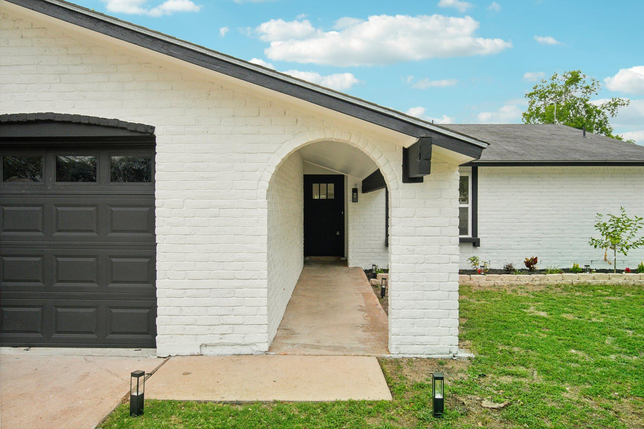 10219 W Rutland Village Austin TX 78758