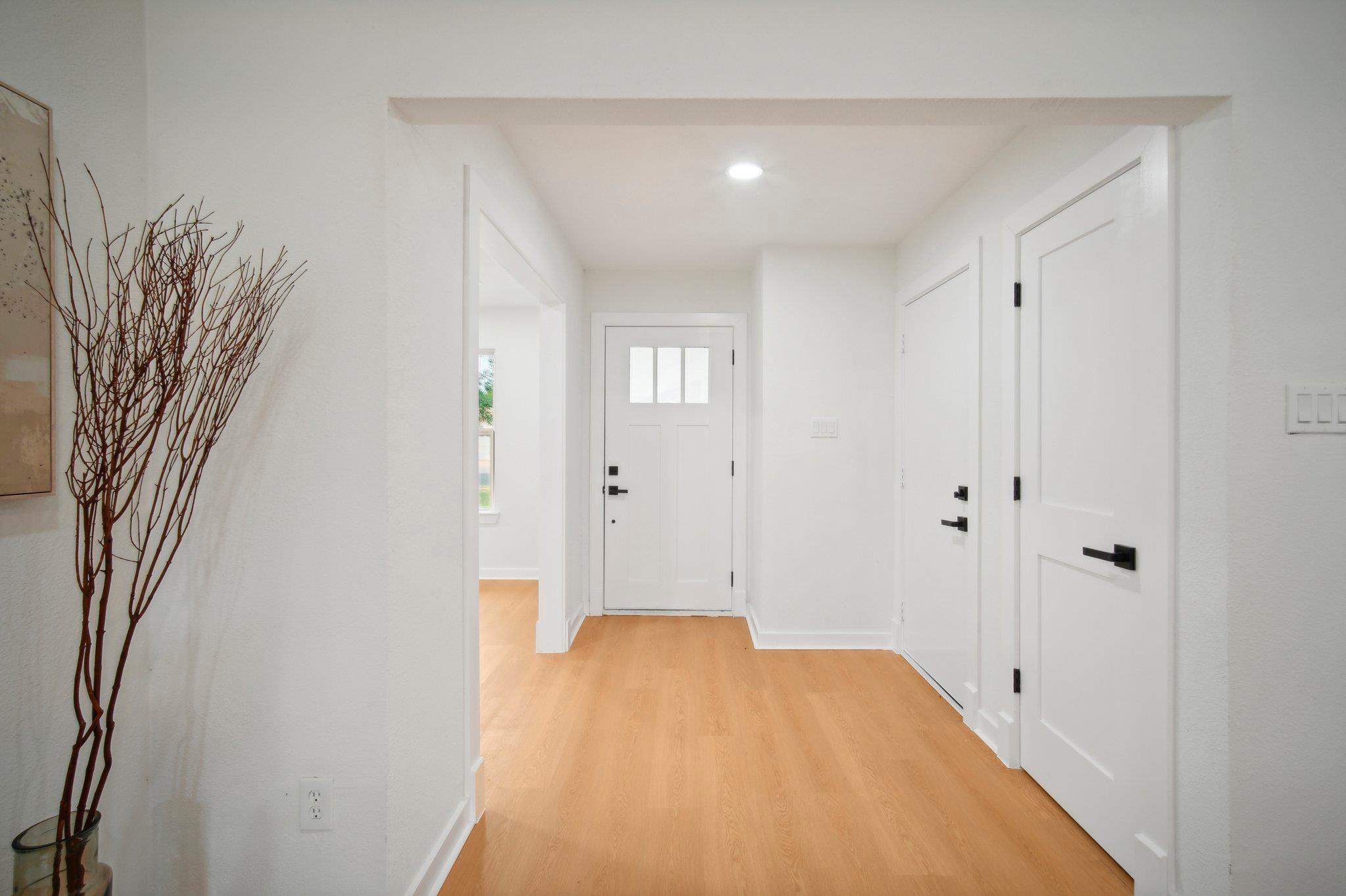 10219 W Rutland Village Austin TX 78758