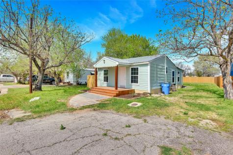 211 E Burton Street Manor TX 78653