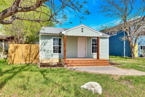 211 E Burton Street Manor TX 78653