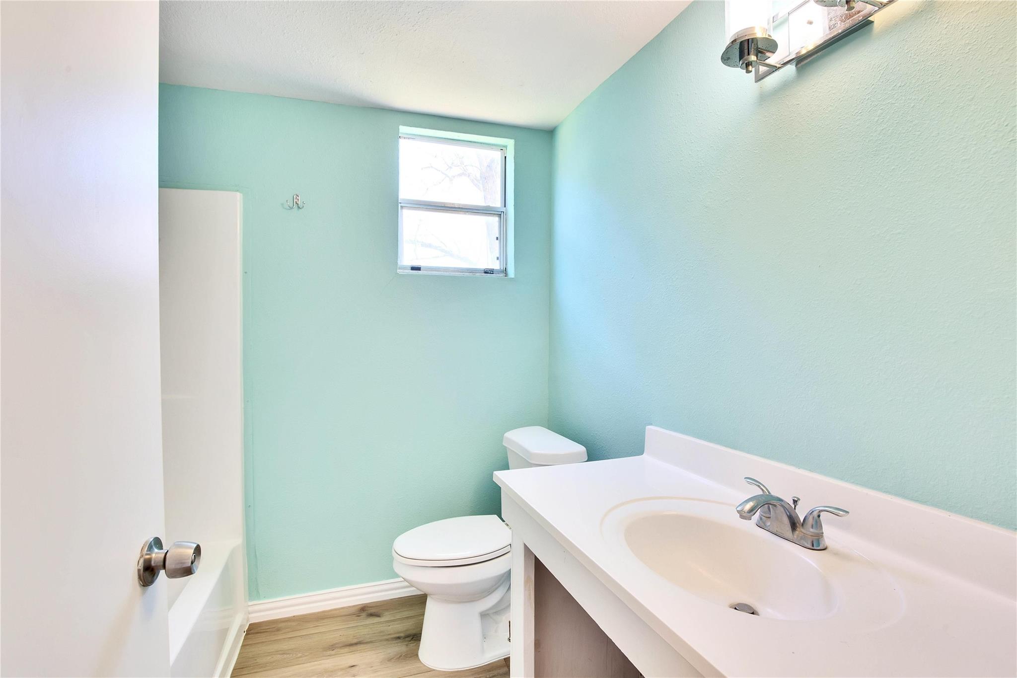 211 E Burton Street Manor TX 78653