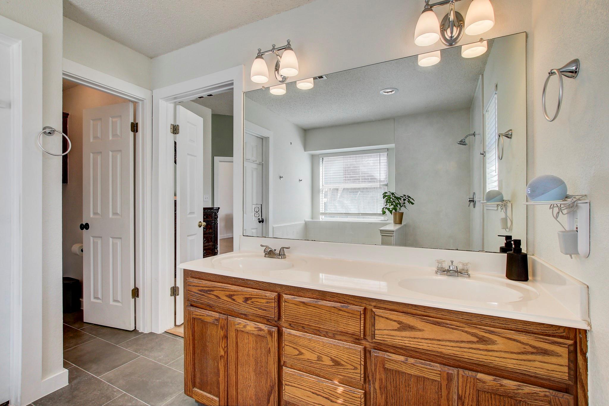 806 Ridge View Drive Leander TX 78641