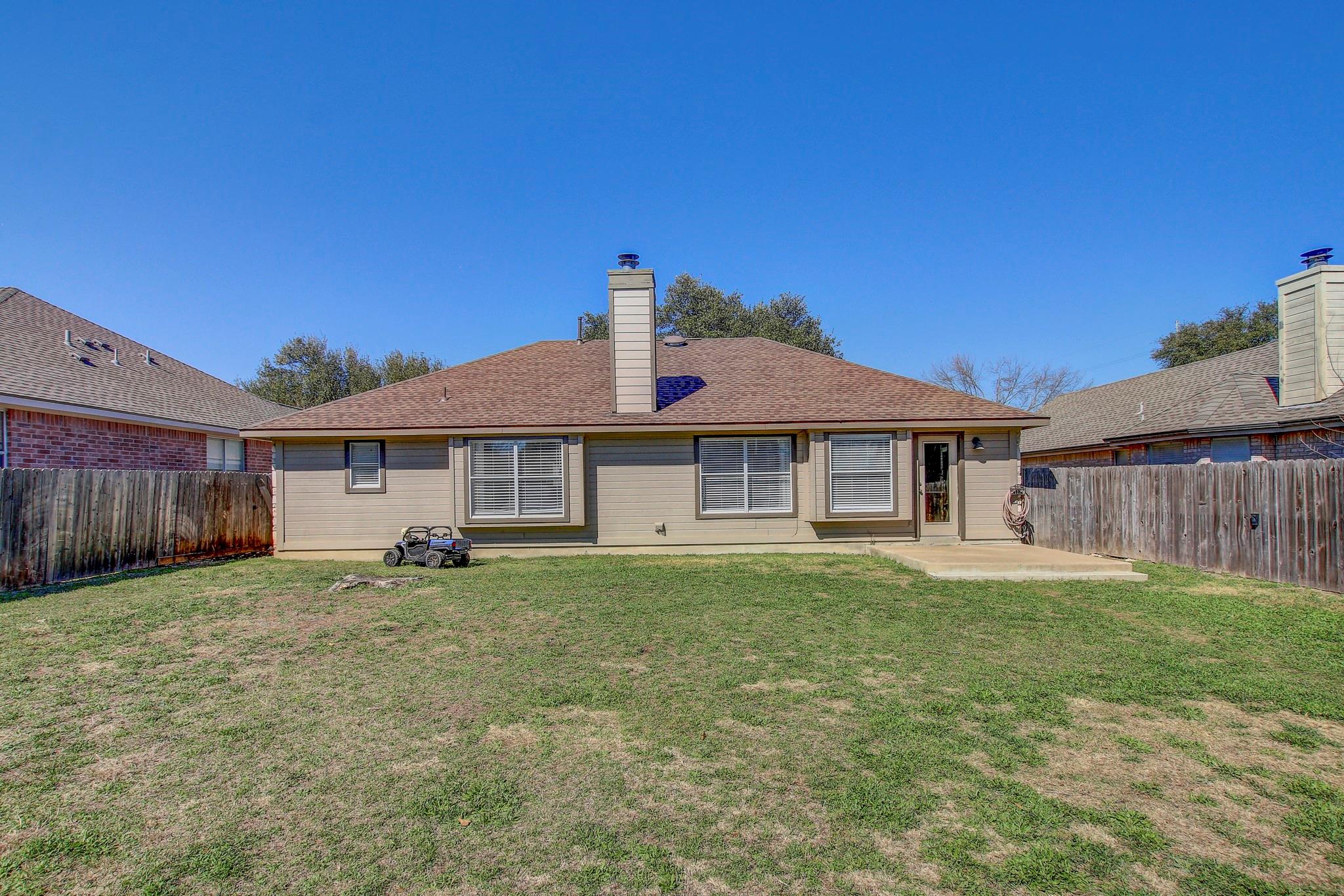 806 Ridge View Drive Leander TX 78641