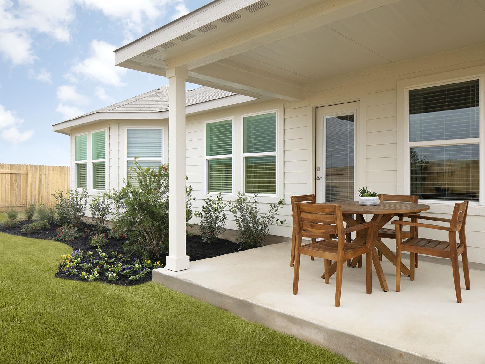 193 Coopers Hawk Crest Cedar Creek TX 78612