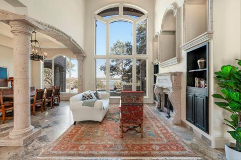 401 Brooks Hollow Road Lakeway TX 78734