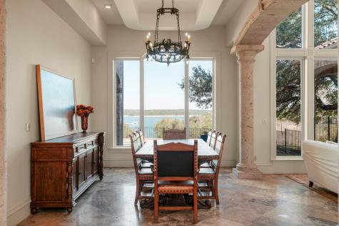 401 Brooks Hollow Road Lakeway TX 78734