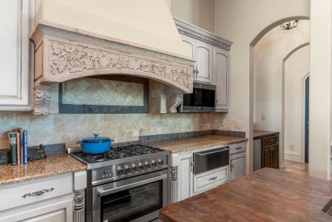 401 Brooks Hollow Road Lakeway TX 78734