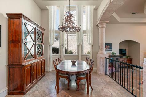 401 Brooks Hollow Road Lakeway TX 78734