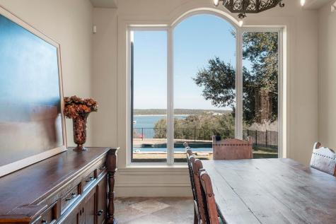 401 Brooks Hollow Road Lakeway TX 78734