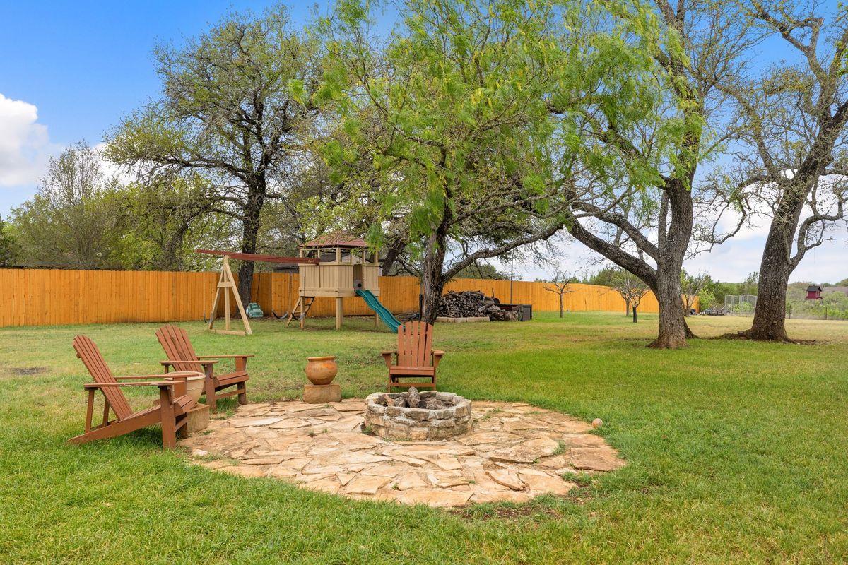 744 W Bartlett Drive Buda TX 78610