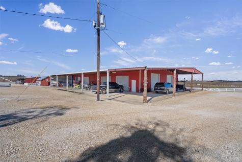 5300 County Road 424 Taylor TX 76574