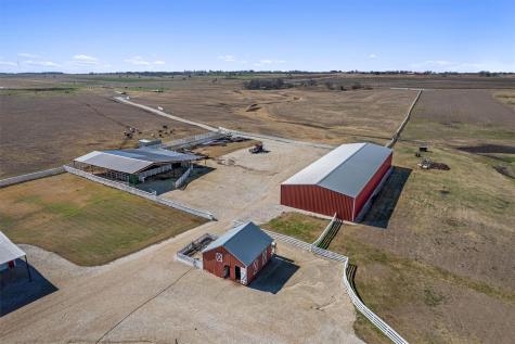 5300 County Road 424 Taylor TX 76574