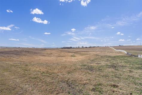 5300 County Road 424 Taylor TX 76574