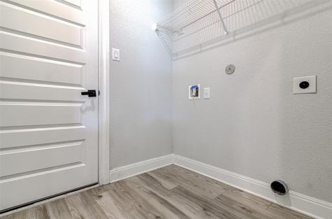 111 Nandina Path Bastrop TX 78602
