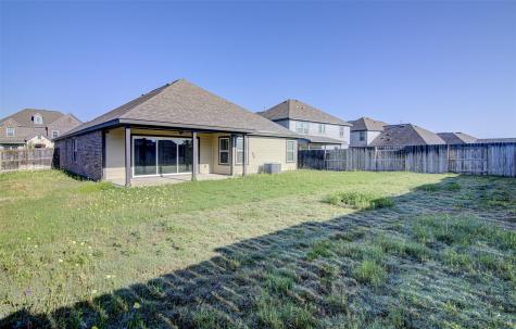 111 Nandina Path Bastrop TX 78602