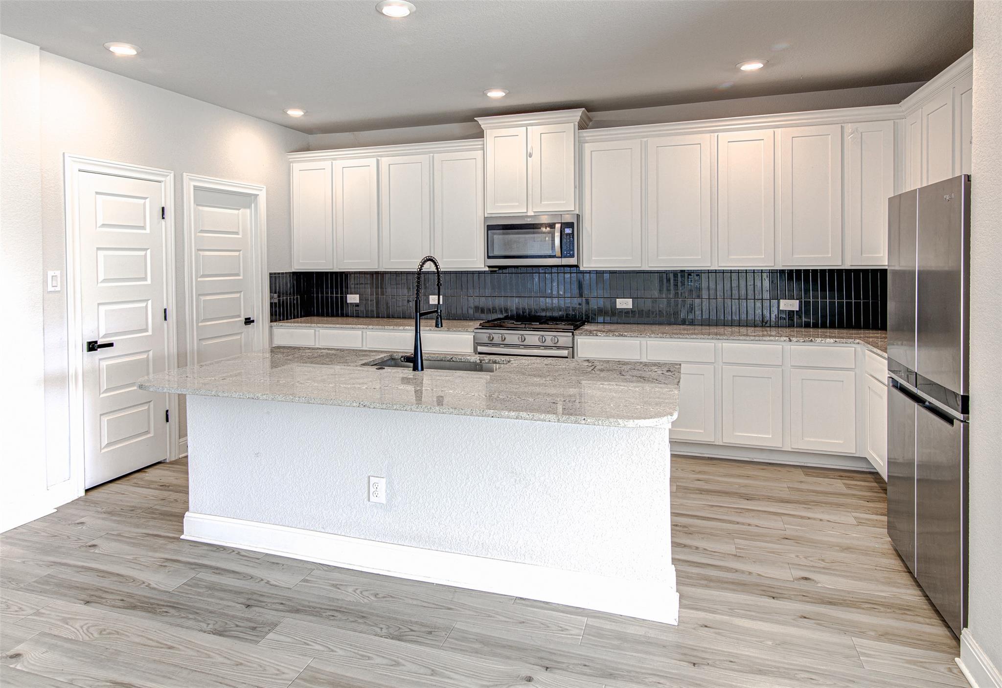 111 Nandina Path Bastrop TX 78602