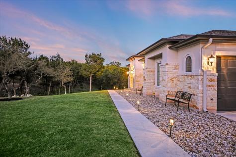 250 Brown Saddle Cove Driftwood TX 78619