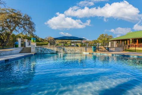250 Brown Saddle Cove Driftwood TX 78619