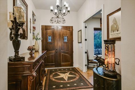 250 Brown Saddle Cove Driftwood TX 78619