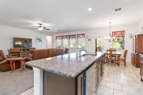 1193 Persimmon Pass Fischer TX 78623
